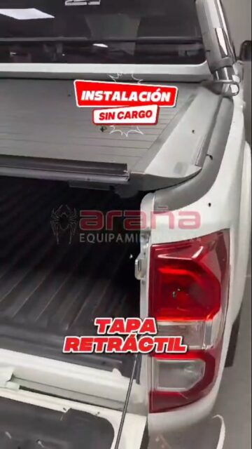 Tapa Retráctil para Camionetas 🛡️

La solución más práctica y segura para tu camioneta. En Equipamientos Araña nos ocupamos de cada detalle:

✅ Compatible con todos los modelos
✅ Instalación sin cargo en nuestro local
✅ Envíos a todo el país

✅ Única con rodamientos.
✅ Bloqueo interno automático.
✅ Practica y segura.
✅ Sistema de espiral donde enrolla la cortina, sin hacer contacto entre tablillas.

✅ Burletes de excelente calidad aptos para altas y bajas temperaturas.

✅ Canaletas internas de desagotes.
✅ Pintura microtexturada premium negro mate.
✅ Perfiles laterales robustos, tablillas y canaletas fabricadas en aluminio.

Dale a tu vehículo el resguardo que se merece y asegurá la carga en todo momento.
Consultanos por más información y cotizaciones.
¡Confiá en Equipamientos Araña para equipar tu pick-up con calidad y estilo! ✨

#taparetractil #amarok #amarokv6 #amarok #ranger rangerraptor rangerlimited f150raptor hilux chevrolets10 s10highcountry frontier alaskan 4x4 pickup camionetas camionetas4x4 accesoriosparacamionetas equipamientos4x4 4x4 Camioneta PickUp EnvíosATodoElPaís EquipamientosAraña