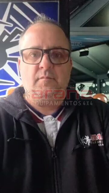 💪🔥 ¿QUÉ TAN RESISTENTE ES EL VIDRIO TEMPLADO DE NUESTRAS CÚPULAS?

🛻 En Araña Equipamientos 4x4 ponemos a prueba la resistencia del vidrio templado que incorporan nuestras cúpulas de aluminio reforzado para camionetas pick-up.

En este video te mostramos una demostración real de su resistencia. ¡Mirá el resultado! 👀

✅ Vidrio templado de seguridad.
✅ Mayor resistencia frente a impactos que un vidrio convencional.
✅ Cúpulas de aluminio reforzado y desarmables.
✅ Ventanas laterales con cerradura.
✅ Diseño robusto, funcional y moderno.

🔩 Cúpulas para camionetas 4x4, diseñadas para quienes buscan protección, resistencia y calidad en el equipamiento de su pick-up.

📍 Av. Warnes 675, CABA.
🛠️ Instalación sin cargo.
🚚 Envíos a todo el país.

📲 Consultanos por la cúpula compatible con tu camioneta.

👇 ¿Te sorprendió la resistencia del vidrio templado? ¡Contanos en los comentarios!

#VidrioTemplado #CupulasDeAluminio #CupulasParaCamionetas #Equipamiento4x4 #ArañaEquipamientos